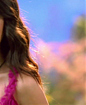 Selena_Gomez_-_Fly_to_Your_Heart_-_YouTube_28720p29_mp40284.png