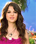 Selena_Gomez_-_Fly_to_Your_Heart_-_YouTube_28720p29_mp40303.png