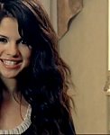 Selena_Gomez_-_Tell_Me_Something_I_Don_t_Know_-_YouTube_28480p29_mp40011.png