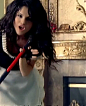 Selena_Gomez_-_Tell_Me_Something_I_Don_t_Know_-_YouTube_28480p29_mp40053.png