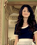 Selena_Gomez_-_Tell_Me_Something_I_Don_t_Know_-_YouTube_28480p29_mp40113.png