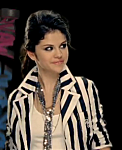 Selena_Gomez_-_Tell_Me_Something_I_Don_t_Know_-_YouTube_28480p29_mp40191.png