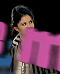 Selena_Gomez_-_Tell_Me_Something_I_Don_t_Know_-_YouTube_28480p29_mp40192.png