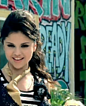 Selena_Gomez_-_Tell_Me_Something_I_Don_t_Know_-_YouTube_28480p29_mp40222.png