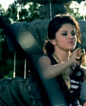 Selena_Gomez_-_Tell_Me_Something_I_Don_t_Know_-_YouTube_28480p29_mp40227.png