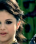 Selena_Gomez_-_Tell_Me_Something_I_Don_t_Know_-_YouTube_28480p29_mp40265.png