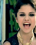 Selena_Gomez_-_Tell_Me_Something_I_Don_t_Know_-_YouTube_28480p29_mp40318.png