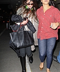 Selena_Gomez_arriving_at_LAX_Airport_010513_38.jpg