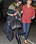 Selena_Gomez_arriving_at_LAX_Airport_010513_39.jpg