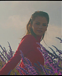 Selena_Gomez_protagoniza_la_portada_de_Vogue_Mexico_y_Latinoamerica_-_YouTube_281080p29_mp40017.png