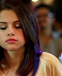 normal_Selena_Gomez_in_Aftershock_5BHD5D_099.jpg