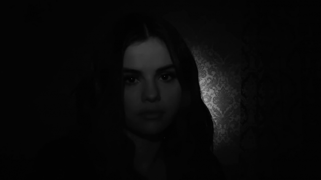 Selena_Gomez_-_Lose_You_To_Love_Me_28Official_Music_Video29_-_YouTube_281080p29_mp40955.png