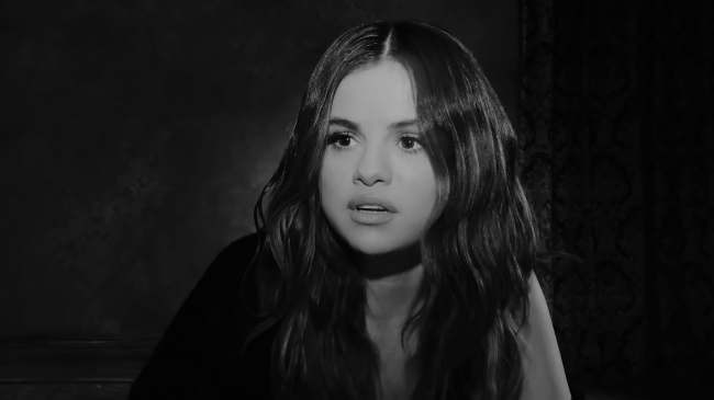 Selena_Gomez_-_Lose_You_To_Love_Me_28Official_Music_Video29_-_YouTube_281080p29_mp41045.png