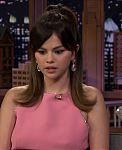 Selena_Gomez20Reacts_to_Wizards_of_Waverly_Place_Theme_Inspiring_Billie_Eilish_s_Bad_Guy_-_YouTube_281080p29_mp40054.png