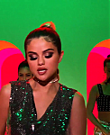Selena_Gomez_-_Look_At_Her_Now_28Official_Music_Video29_-_YouTube_281080p29_mp41127.png