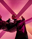 Selena_Gomez_-_Look_At_Her_Now_28Official_Music_Video29_-_YouTube_281080p29_mp41151.png