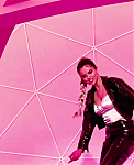 Selena_Gomez_-_Look_At_Her_Now_28Official_Music_Video29_-_YouTube_281080p29_mp41222.png