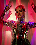 Selena_Gomez_-_Look_At_Her_Now_28Official_Music_Video29_-_YouTube_281080p29_mp41225.png