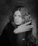 Selena_Gomez_-_Lose_You_To_Love_Me_28Official_Music_Video29_-_YouTube_281080p29_mp41053.png