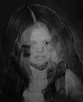 Selena_Gomez_-_Lose_You_To_Love_Me_28Official_Music_Video29_-_YouTube_281080p29_mp41067.png