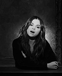 Selena_Gomez_-_Lose_You_To_Love_Me_28Official_Music_Video29_-_YouTube_281080p29_mp41088.png