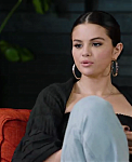 Selena_Gomez_-_Zane_Lowe__Apple_Music_Rare_Interview_mp41147.png