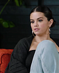 Selena_Gomez_-_Zane_Lowe__Apple_Music_Rare_Interview_mp41159.png