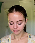 Selena_Gomez_s_Guide_to_the_Perfect_Cat_Eye___Beauty_Secrets___Vogue_-_YouTube_281080p29_mp40085.png