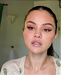 Selena_Gomez_s_Guide_to_the_Perfect_Cat_Eye___Beauty_Secrets___Vogue_-_YouTube_281080p29_mp40374.png