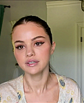 Selena_Gomez_s_Guide_to_the_Perfect_Cat_Eye___Beauty_Secrets___Vogue_-_YouTube_281080p29_mp40394.png