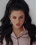 benny_blanco2C_Tainy2C_Selena_Gomez2C_J__Balvin_-_I_Can_t_Get_Enough_28Official_Music_Video29_-_YouTube_281080p29_mp40796.png