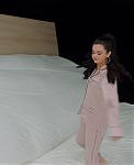 benny_blanco2C_Tainy2C_Selena_Gomez2C_J__Balvin_-_I_Can_t_Get_Enough_28Official_Music_Video29_-_YouTube_281080p29_mp40815.png