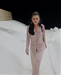 benny_blanco2C_Tainy2C_Selena_Gomez2C_J__Balvin_-_I_Can_t_Get_Enough_28Official_Music_Video29_-_YouTube_281080p29_mp40824.png