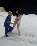 benny_blanco2C_Tainy2C_Selena_Gomez2C_J__Balvin_-_I_Can_t_Get_Enough_28Official_Music_Video29_-_YouTube_281080p29_mp40832.png