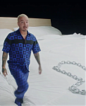 benny_blanco2C_Tainy2C_Selena_Gomez2C_J__Balvin_-_I_Can_t_Get_Enough_28Official_Music_Video29_-_YouTube_281080p29_mp40839.png