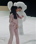 benny_blanco2C_Tainy2C_Selena_Gomez2C_J__Balvin_-_I_Can_t_Get_Enough_28Official_Music_Video29_-_YouTube_281080p29_mp40904.png