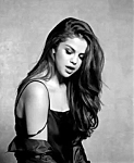 Selena_Gomez_-_Kill_Em_With_Kindness_mp40431.jpg