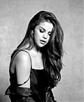 Selena_Gomez_-_Kill_Em_With_Kindness_mp40440.jpg