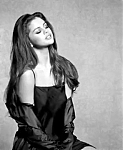 Selena_Gomez_-_Kill_Em_With_Kindness_mp40763.jpg