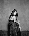Selena_Gomez_-_Kill_Em_With_Kindness_mp43485.jpg