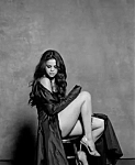 Selena_Gomez_-_Kill_Em_With_Kindness_mp44430.jpg